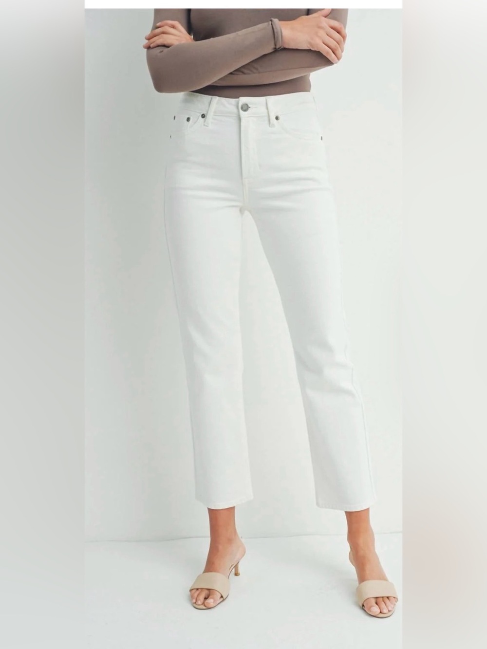 NWT Just Black Jeans clean stretch straight- cream size 26
